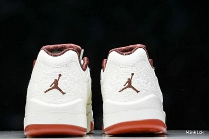 Air Jordan 5 Grito” HF8833-1001 LOW “El 0827